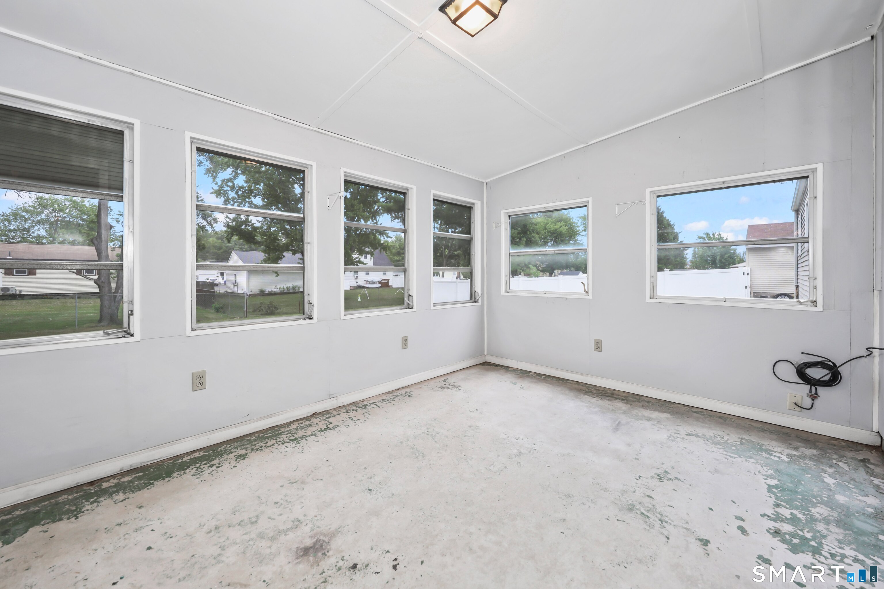 10 Post Road Enfield CT 06082