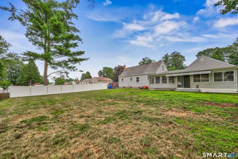 10 Post Road Enfield CT 06082