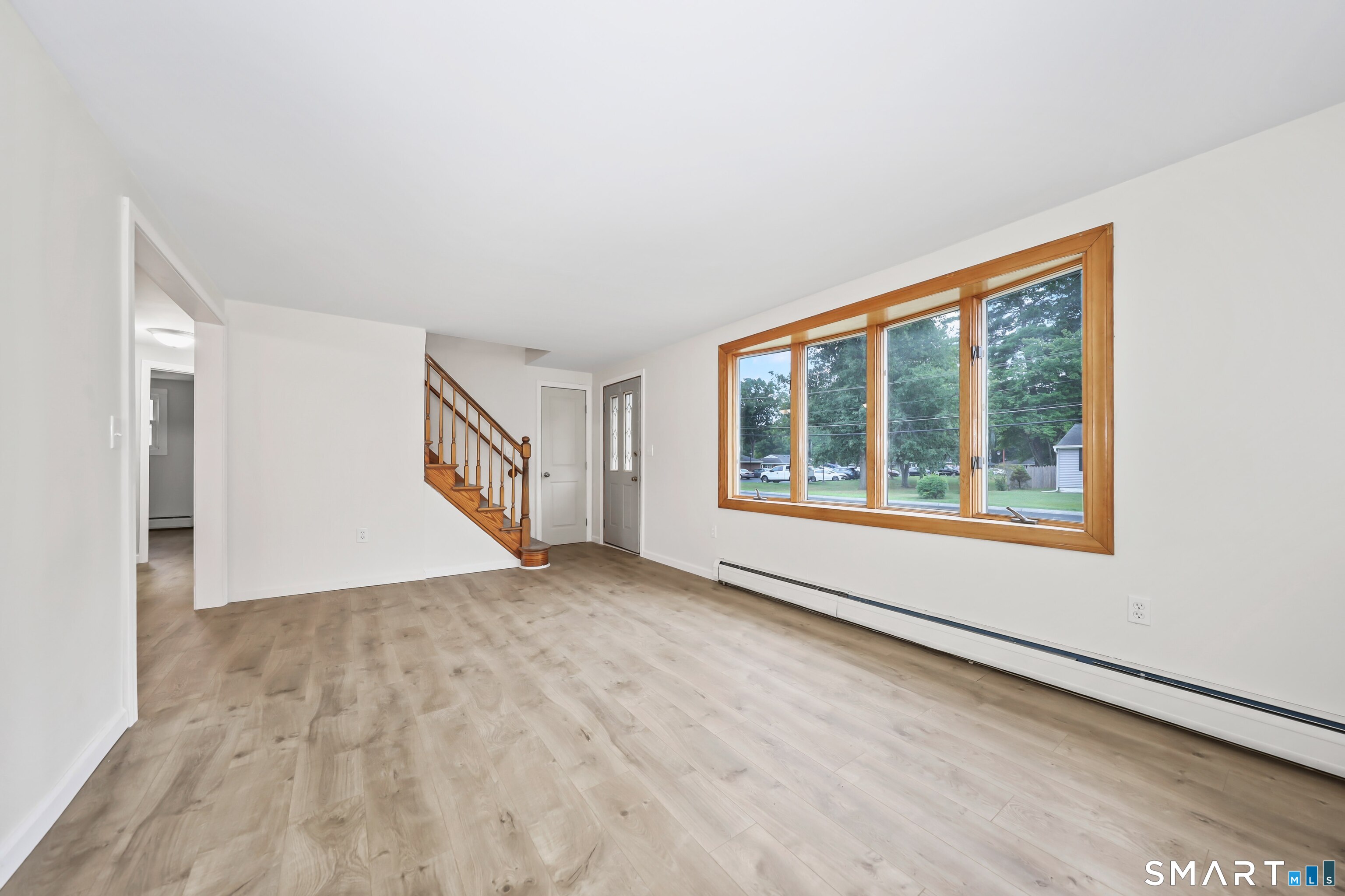 10 Post Road Enfield CT 06082