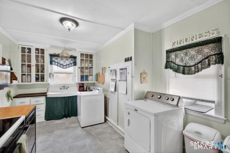 153 Old Norwich Road Waterford CT 06375
