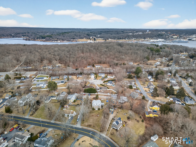 153 Old Norwich Road Waterford CT 06375
