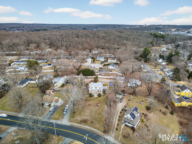 153 Old Norwich Road Waterford CT 06375