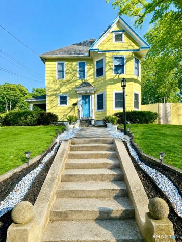 55 Mechanics Street Putnam CT 06260