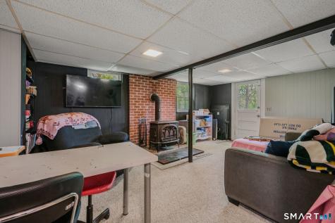 148 Flanders Road Stonington CT 06378