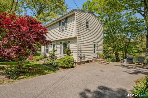 148 Flanders Road Stonington CT 06378