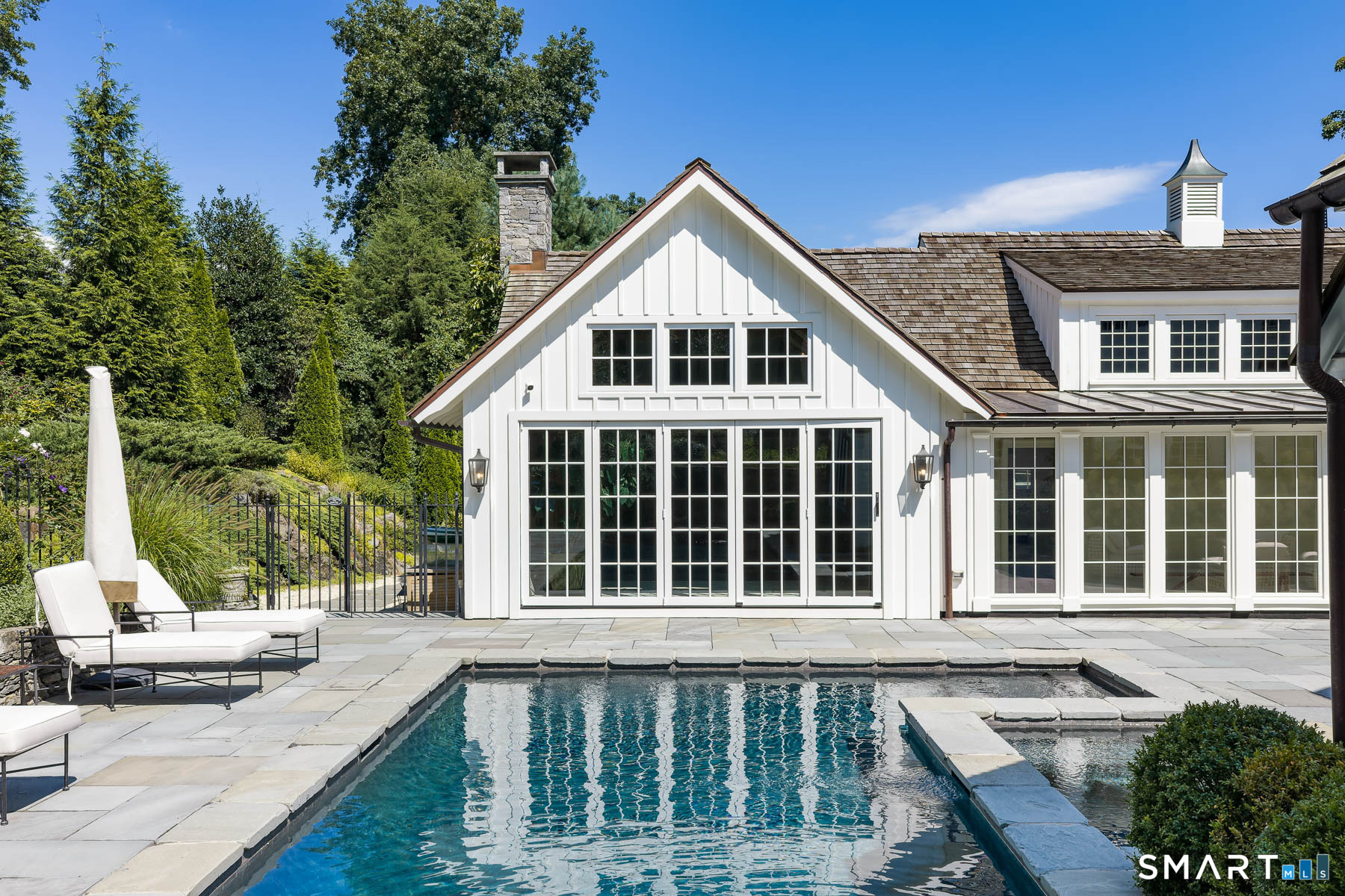 298 Harbor Road Fairfield CT 06890