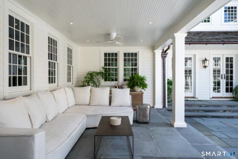 298 Harbor Road Fairfield CT 06890