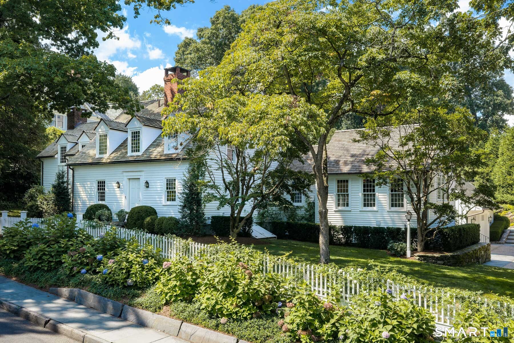 298 Harbor Road Fairfield CT 06890