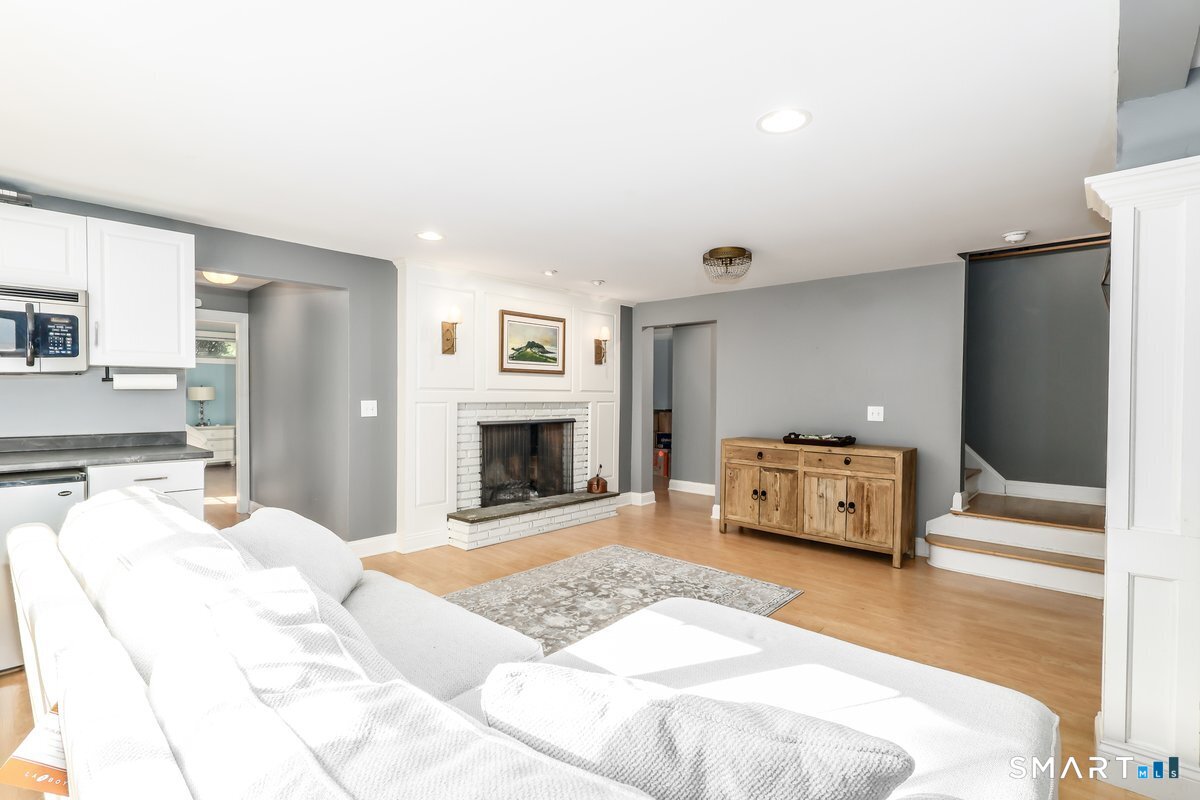 41 High Ridge Road Brookfield CT 06804