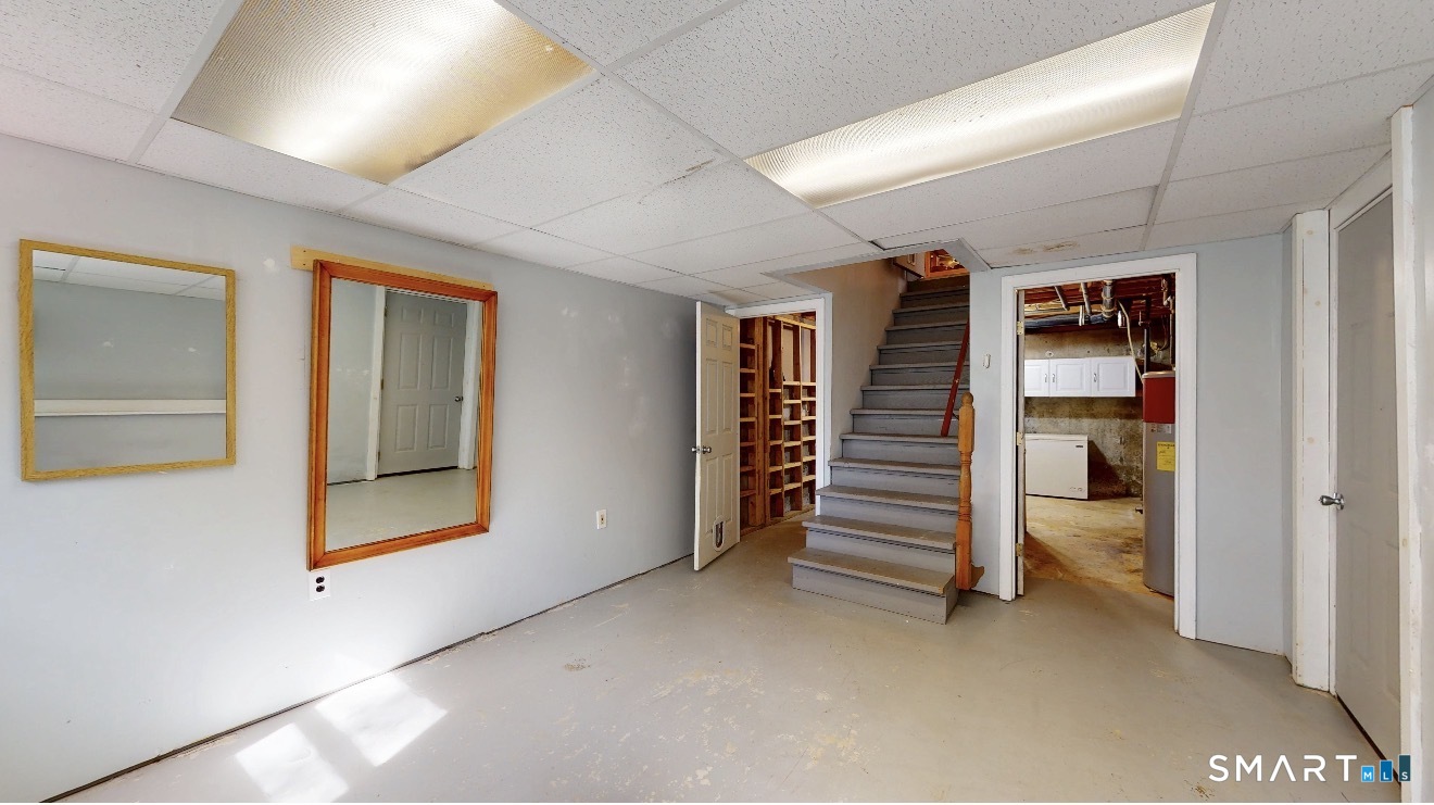 9 Rustic Way Sterling CT 06373
