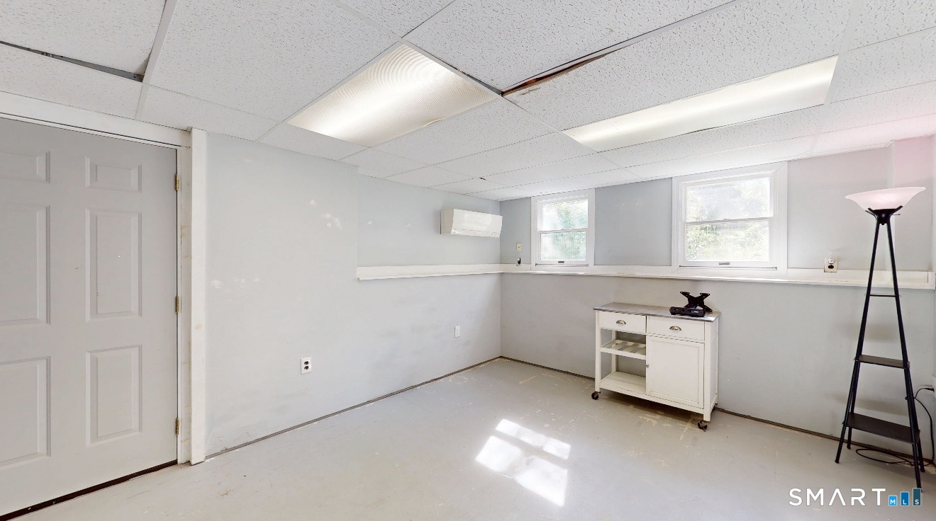 9 Rustic Way Sterling CT 06373