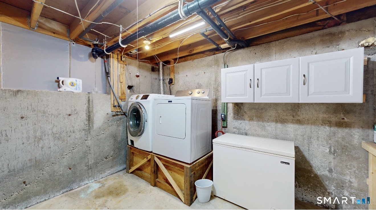 9 Rustic Way Sterling CT 06373