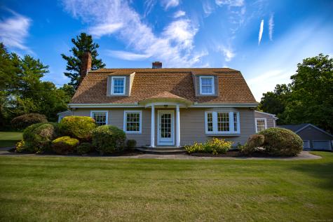 20 Tunxis Avenue East Granby CT 06026