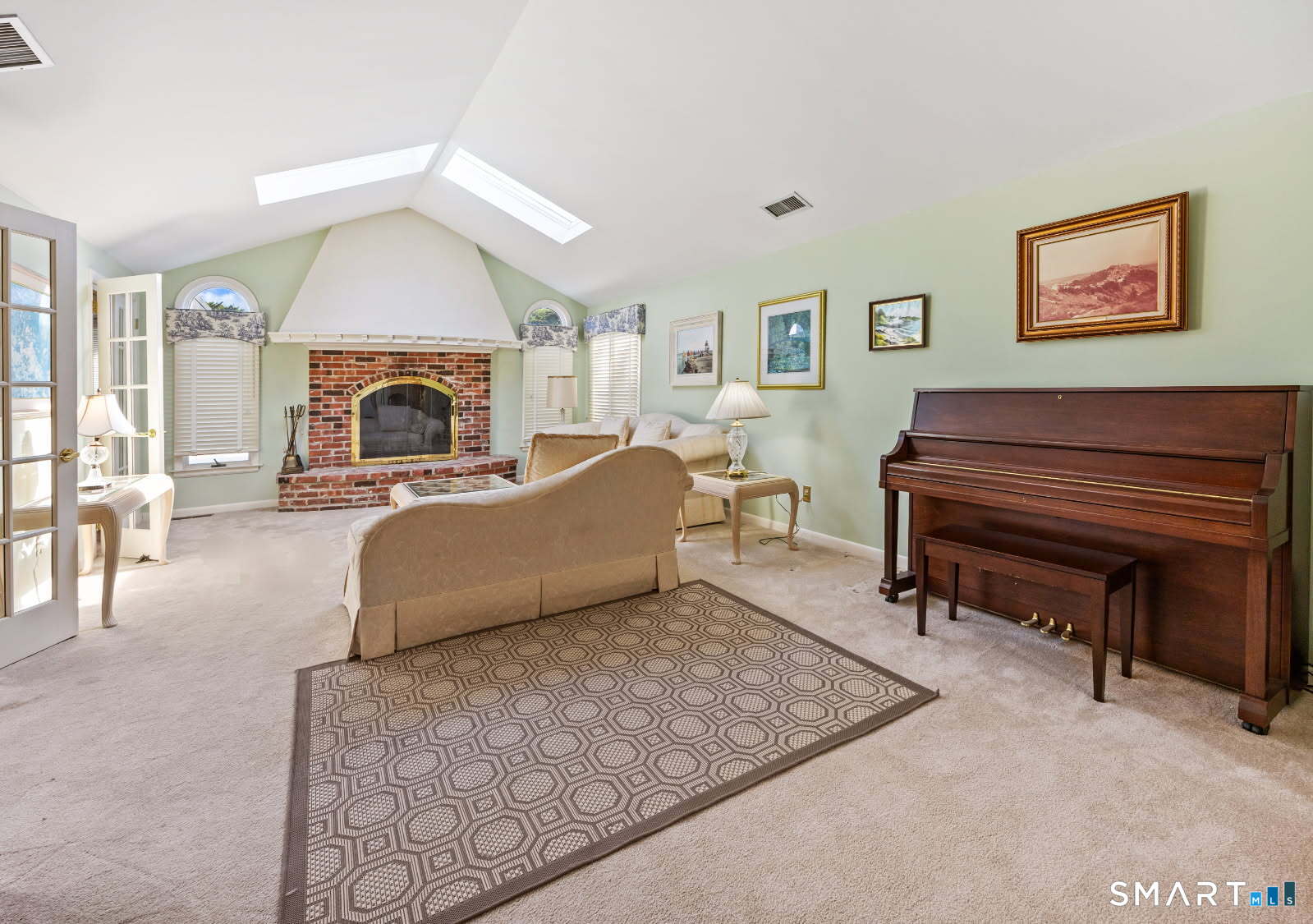 112 Bittersweet Hill Wethersfield CT 06109