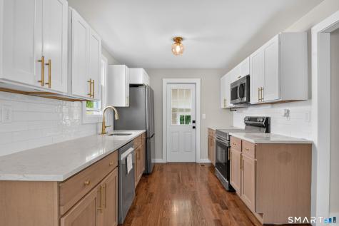 141 Laurel Street West Haven CT 06516