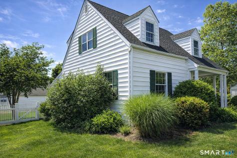 10 Ludlow Manor Norwalk CT 06855