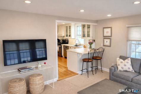 10 Ludlow Manor Norwalk CT 06855