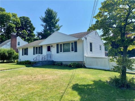 141 Cherry Hill Road Hamden CT 06514