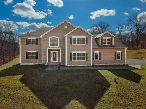6 Cathmere Lane New Fairfield CT 06812