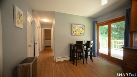 18 Kendall Circle Waterbury CT 06708