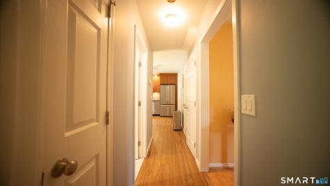 18 Kendall Circle Waterbury CT 06708