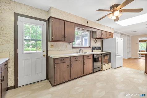 4781 Madison Avenue Trumbull CT 06611