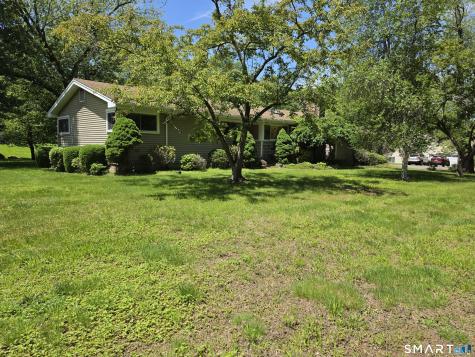 4781 Madison Avenue Trumbull CT 06611