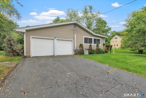 4781 Madison Avenue Trumbull CT 06611