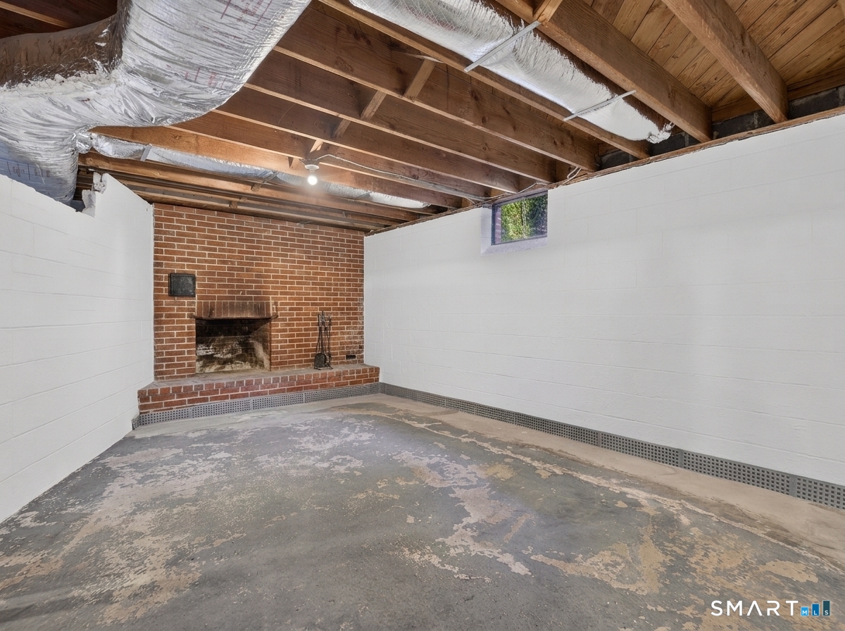 241 Pine Tree Drive Orange CT 06477