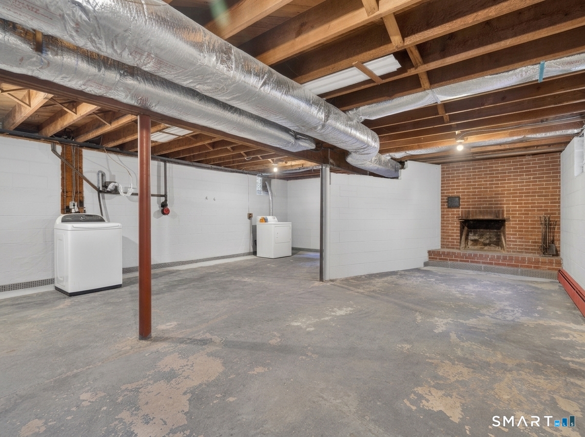 241 Pine Tree Drive Orange CT 06477