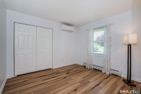 10 Scherer Lane Windsor CT 06095