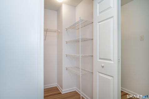 10 Scherer Lane Windsor CT 06095