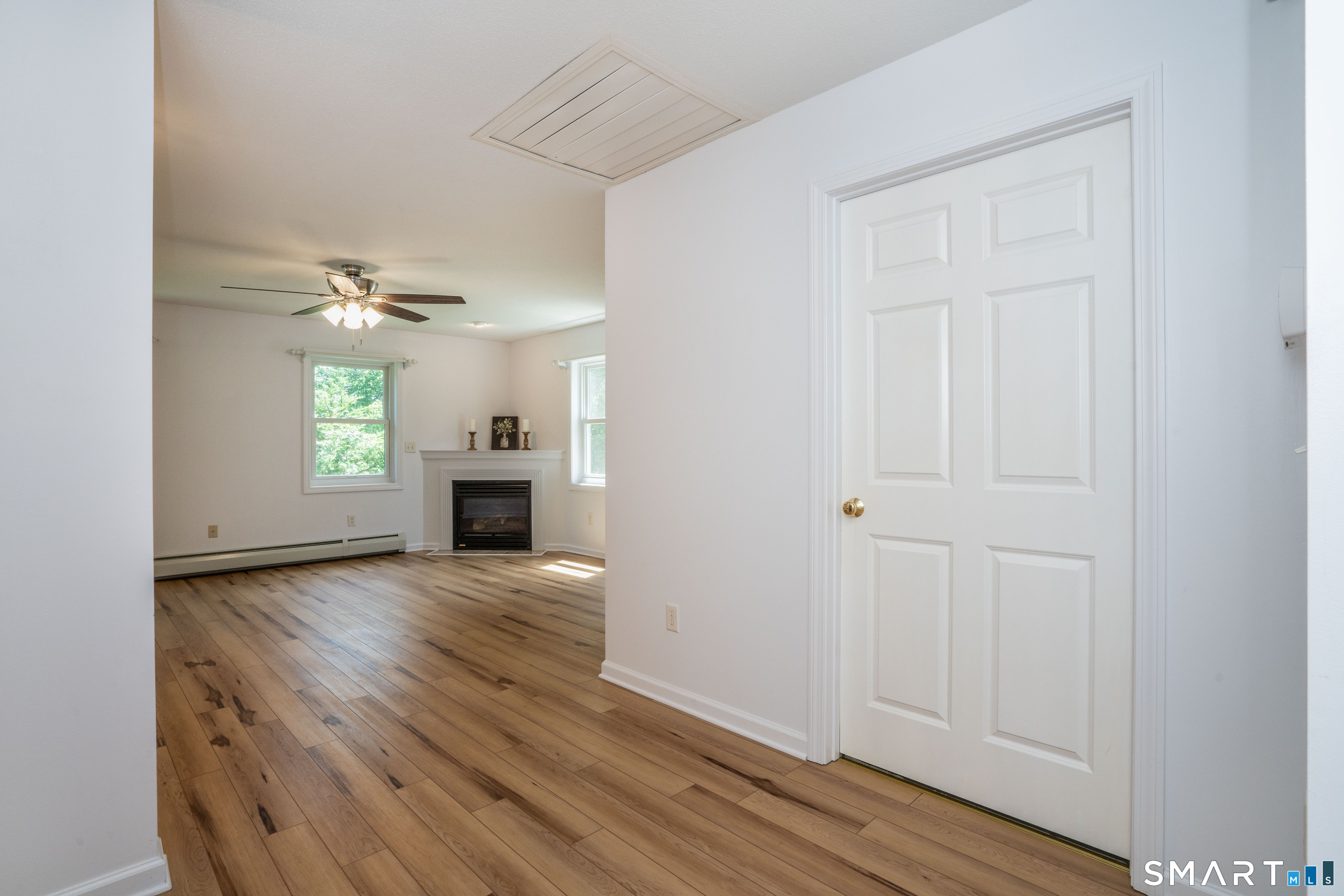 10 Scherer Lane Windsor CT 06095