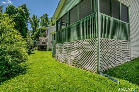 10 Scherer Lane Windsor CT 06095