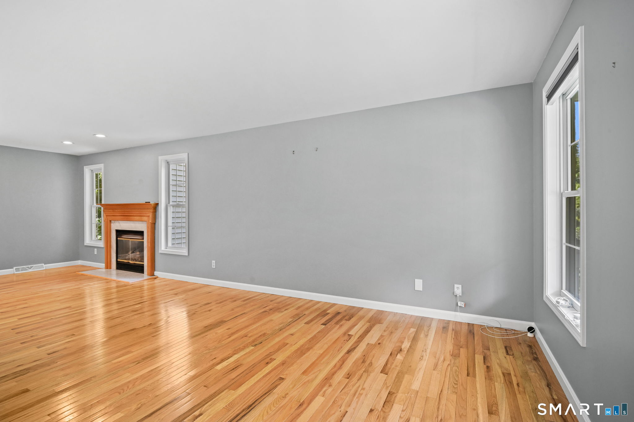 14 Tree Top Lane East Windsor CT 06016