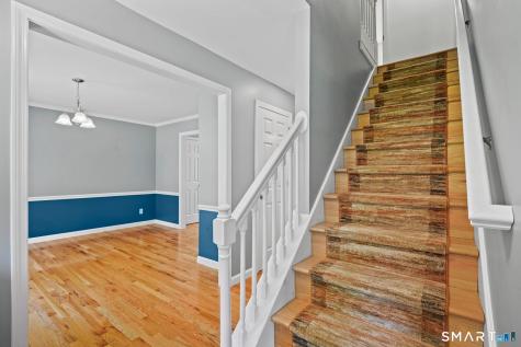14 Tree Top Lane East Windsor CT 06016