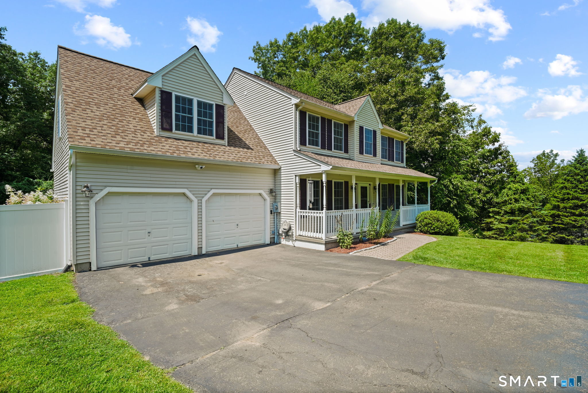 14 Tree Top Lane East Windsor CT 06016