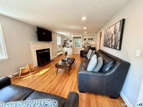 70 Hartwell Road West Hartford CT 06117