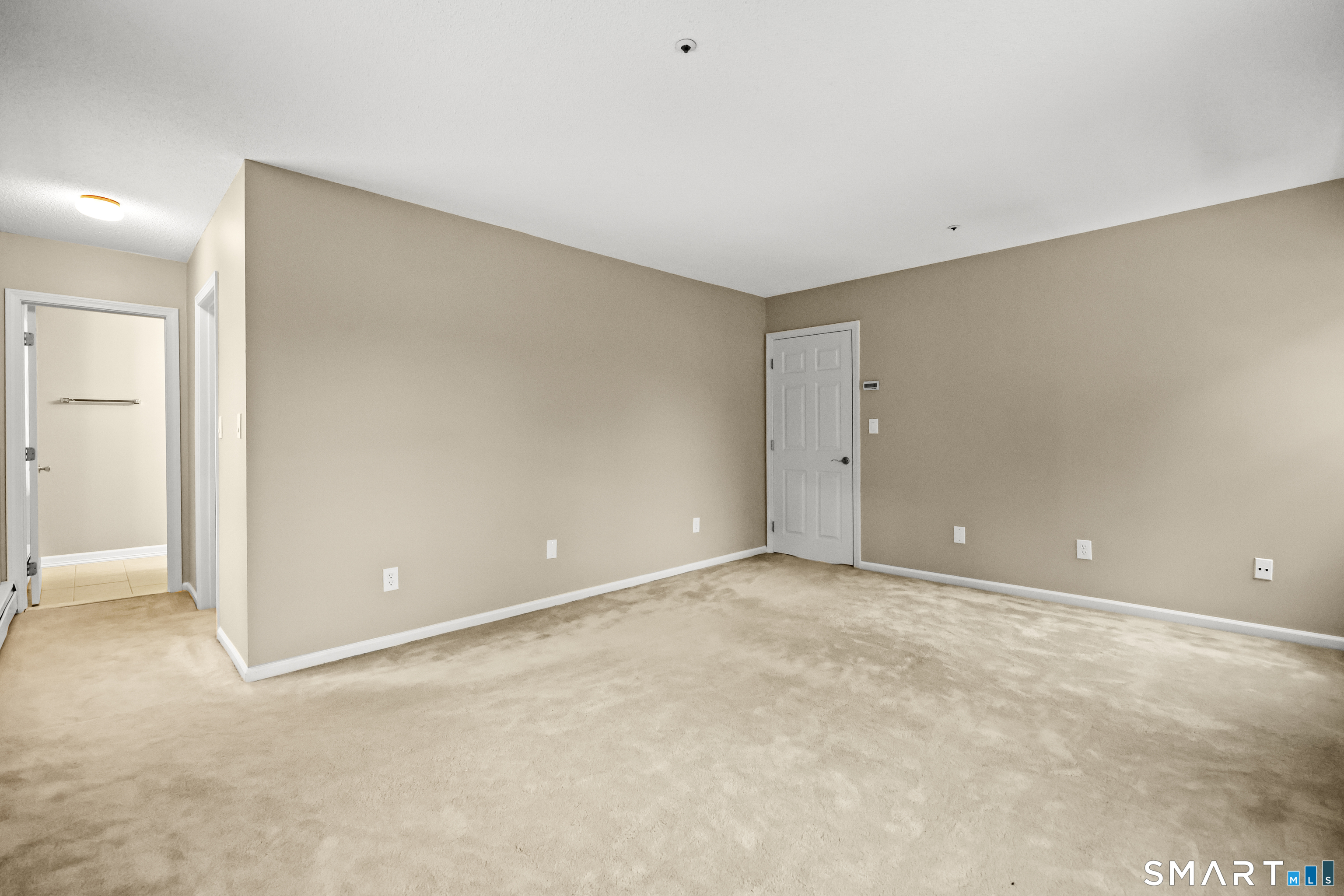 31 Oxford Court Simsbury CT 06070