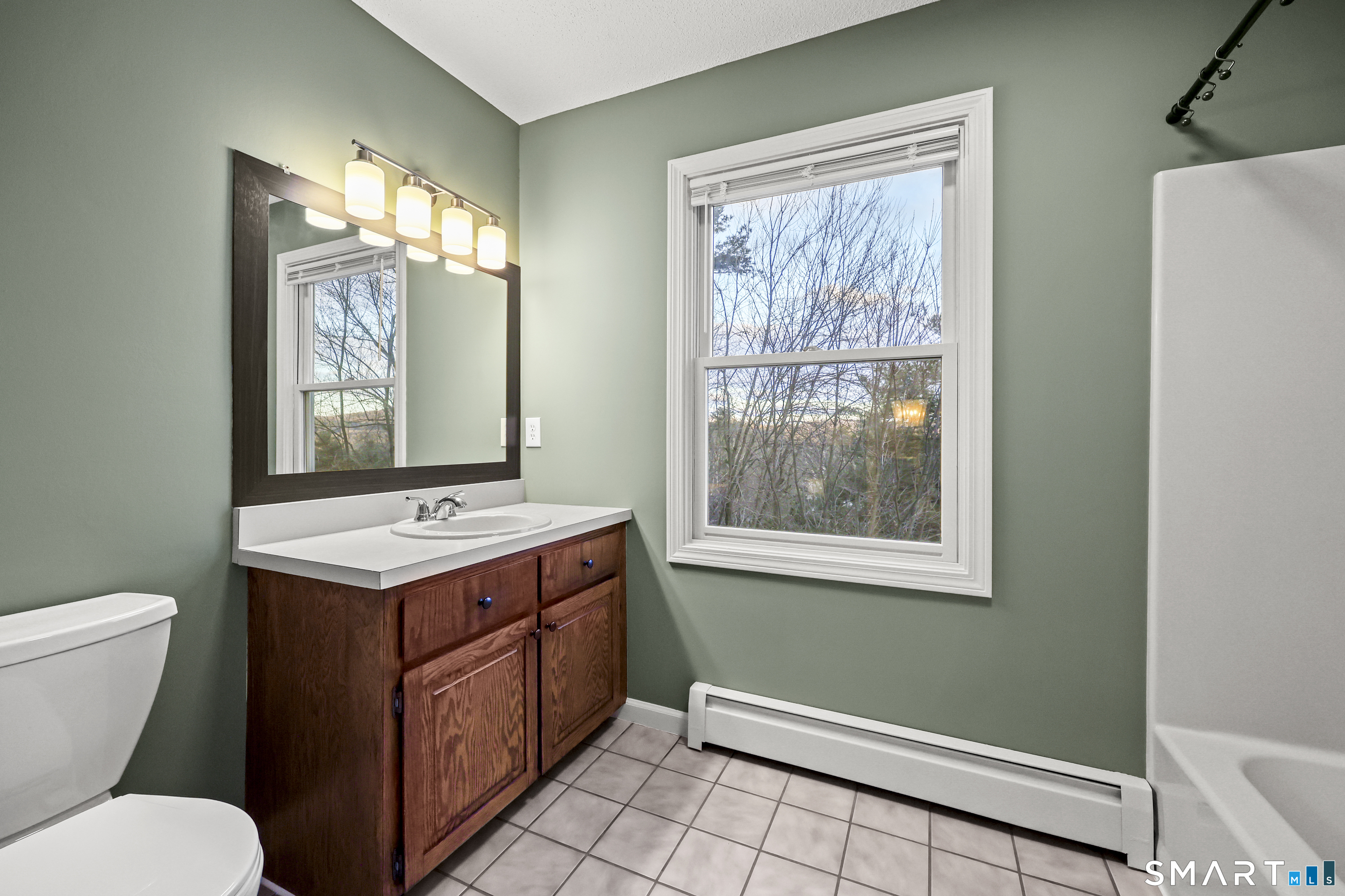 31 Oxford Court Simsbury CT 06070