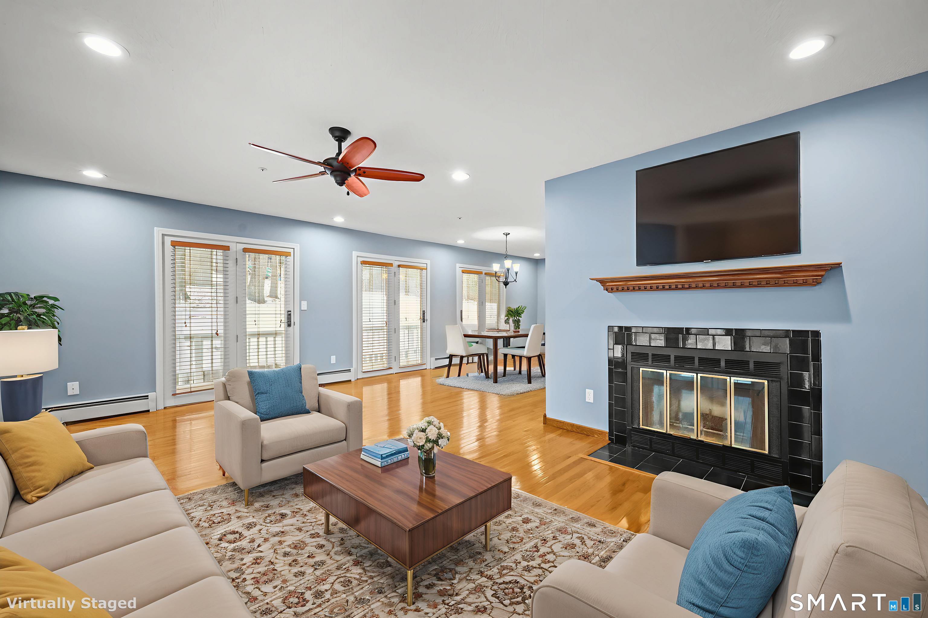 31 Oxford Court Simsbury CT 06070