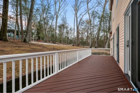 31 Oxford Court Simsbury CT 06070