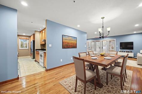 31 Oxford Court Simsbury CT 06070