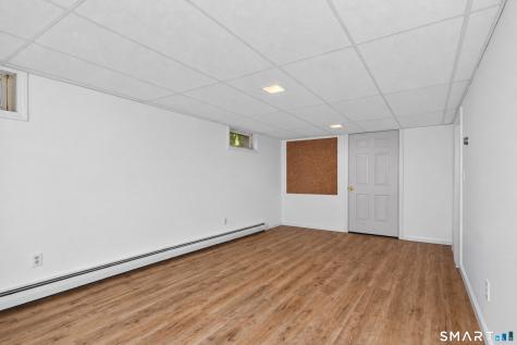 58 Fox Den Road Glastonbury CT 06033
