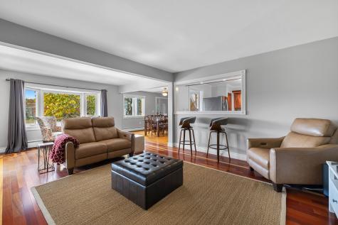 46 Old Black Point Road East Lyme CT 06357