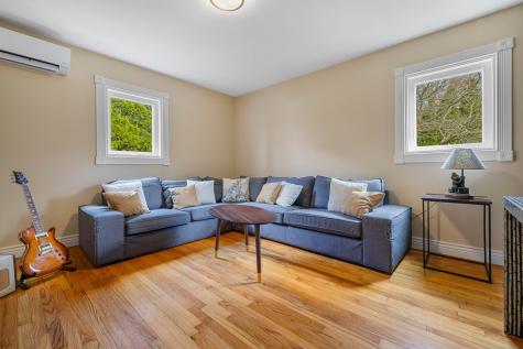 46 Old Black Point Road East Lyme CT 06357