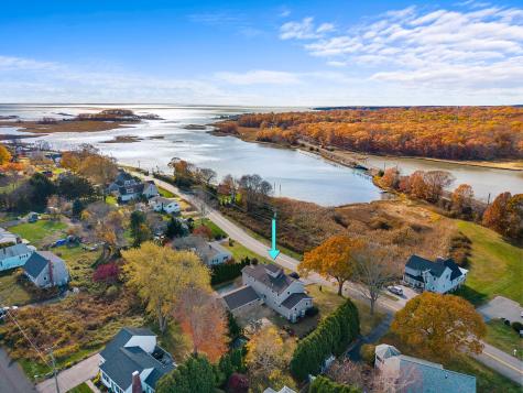 46 Old Black Point Road East Lyme CT 06357