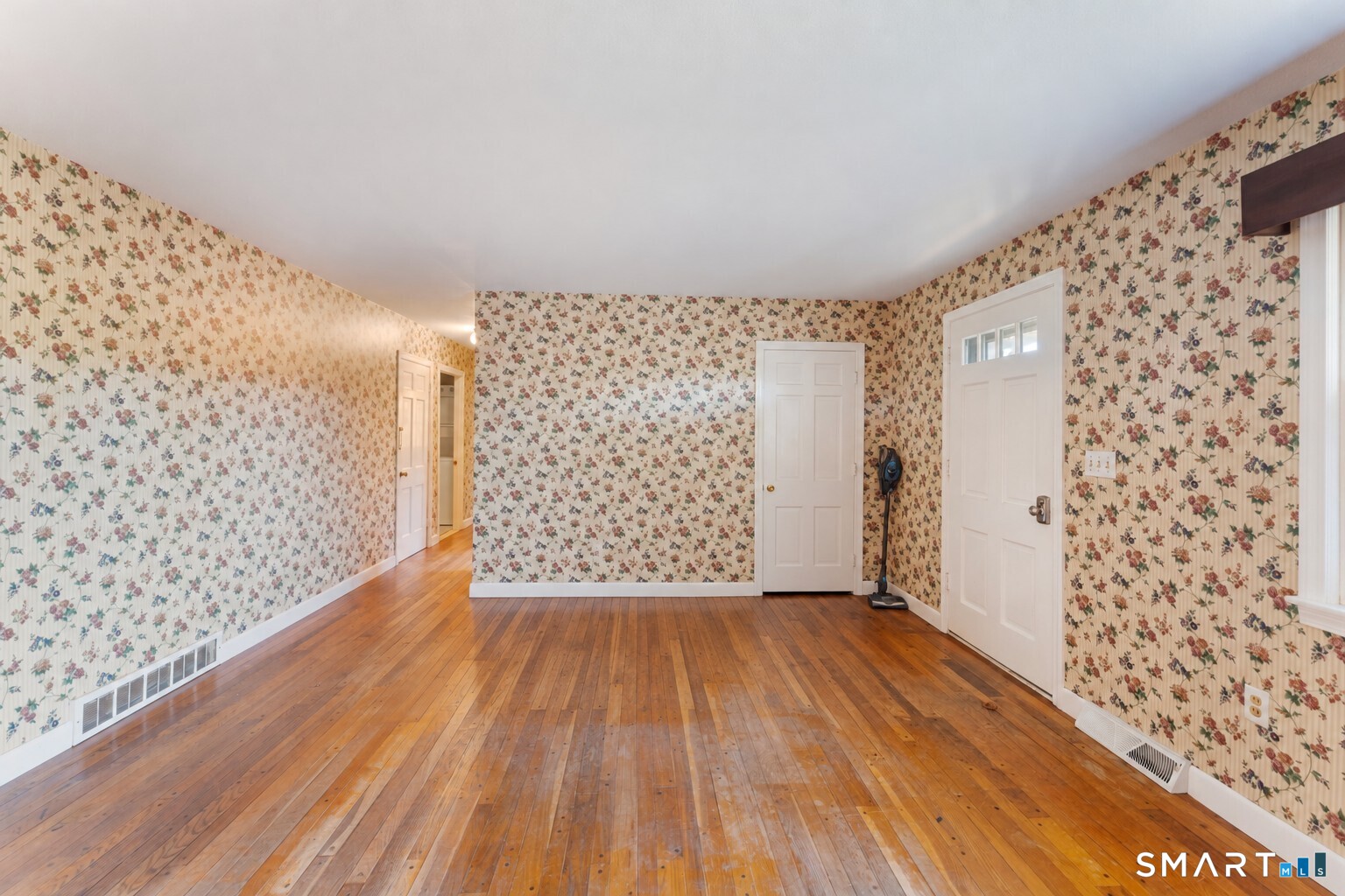 82 Little Pond Road Woodstock CT 06281