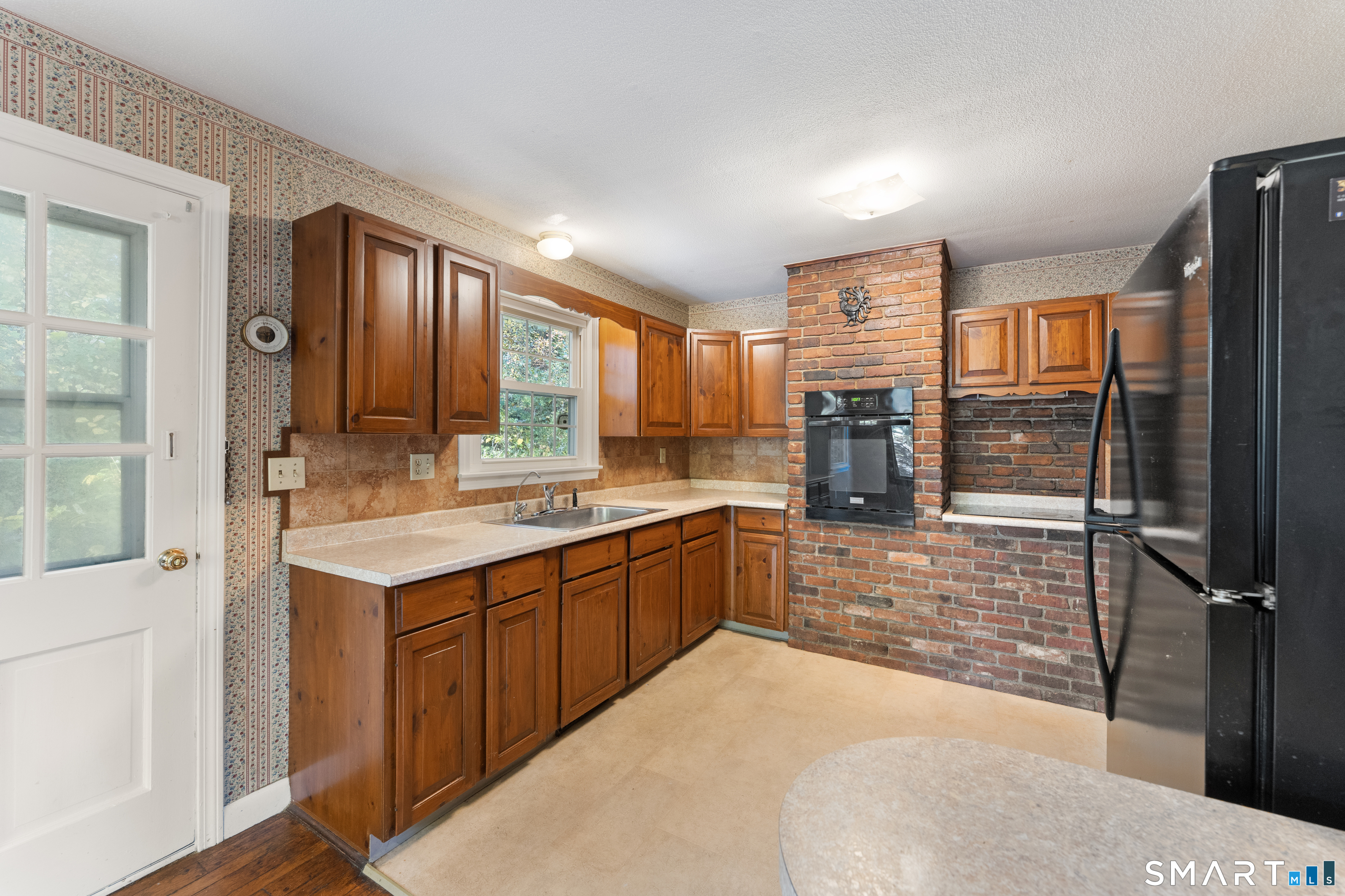 82 Little Pond Road Woodstock CT 06281