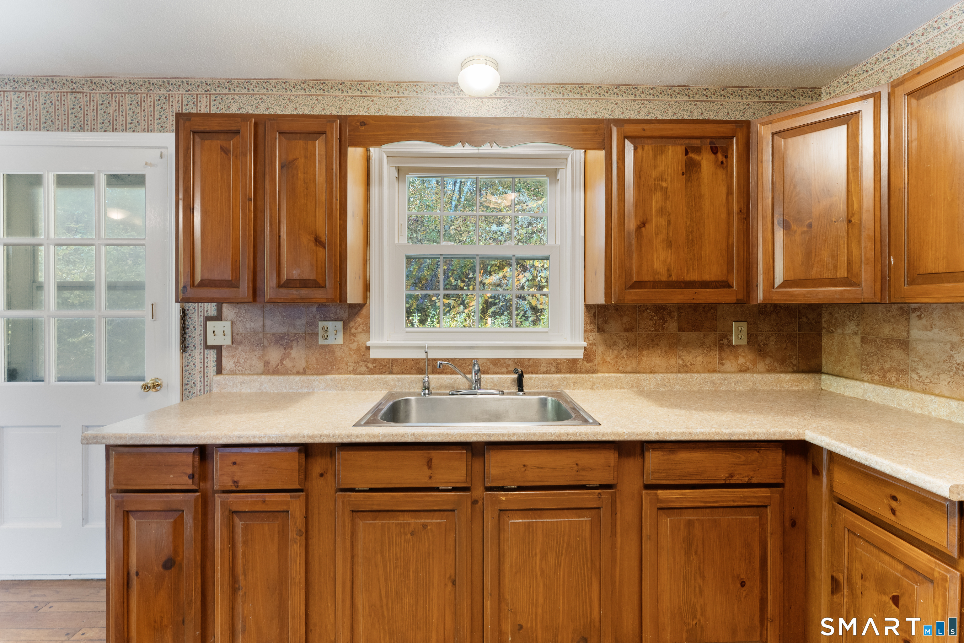 82 Little Pond Road Woodstock CT 06281